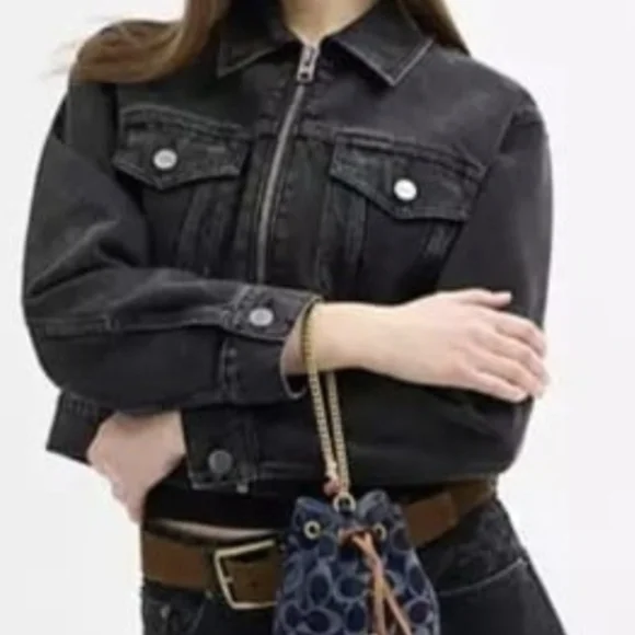 Coach Drawstring Wristlet Mini Bucket Bag in Signature Denim NWT - Picture 12 of 12